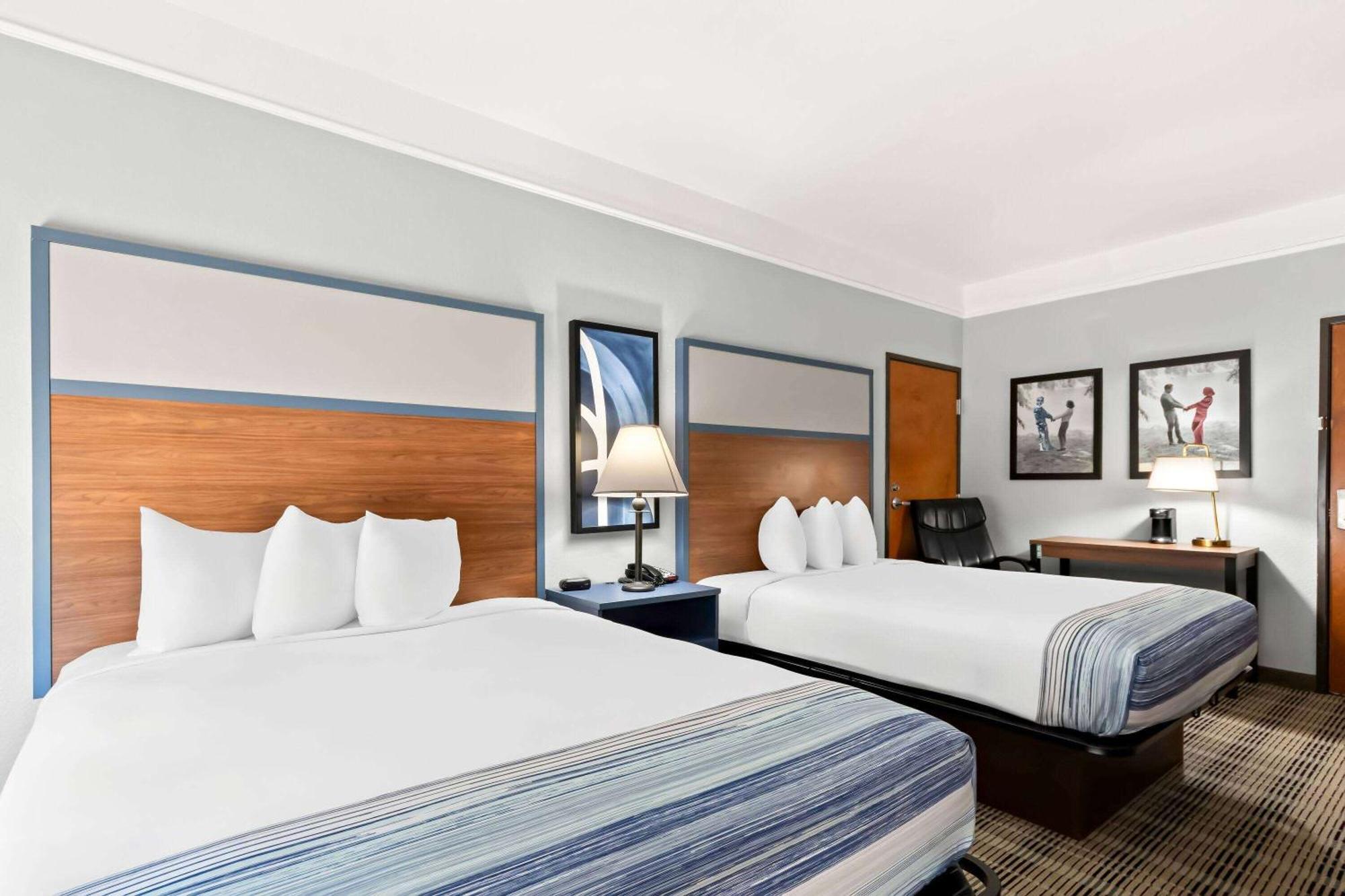 Americinn By Wyndham ニューブラウンフェルズ エクステリア 写真