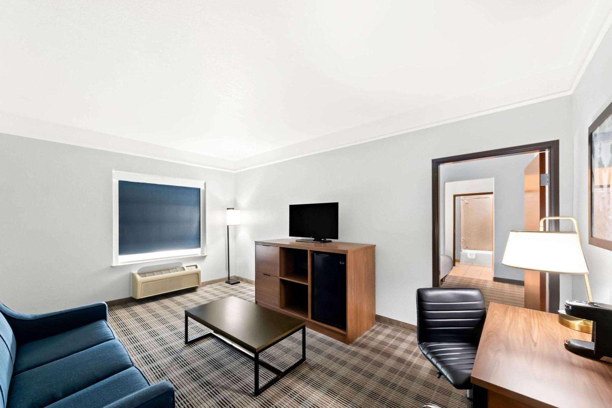 Americinn By Wyndham ニューブラウンフェルズ エクステリア 写真