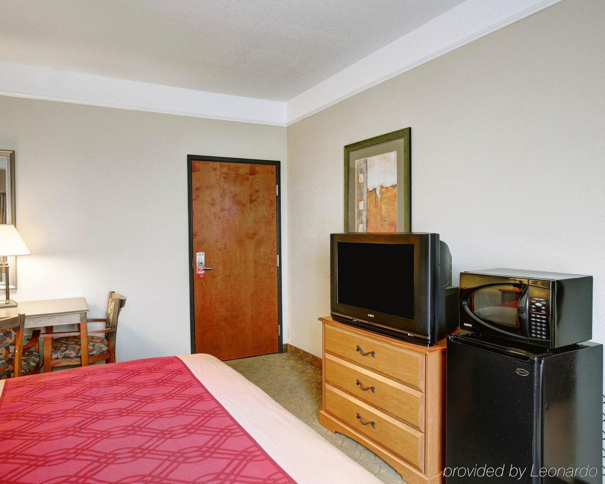Americinn By Wyndham ニューブラウンフェルズ エクステリア 写真