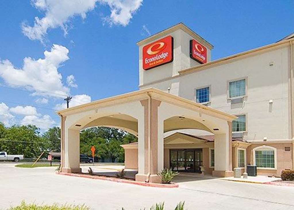 Americinn By Wyndham ニューブラウンフェルズ エクステリア 写真