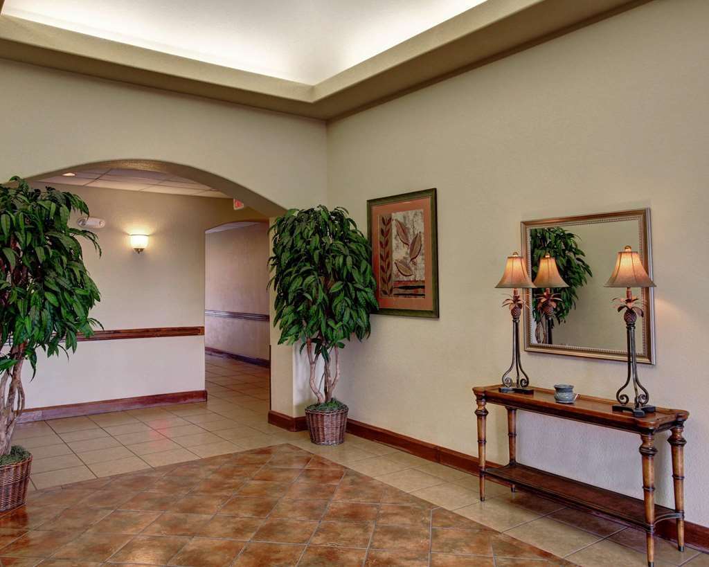 Americinn By Wyndham ニューブラウンフェルズ インテリア 写真